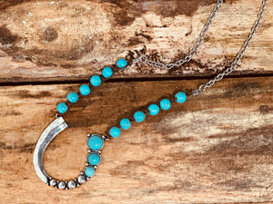 Horseshoe Necklace Set