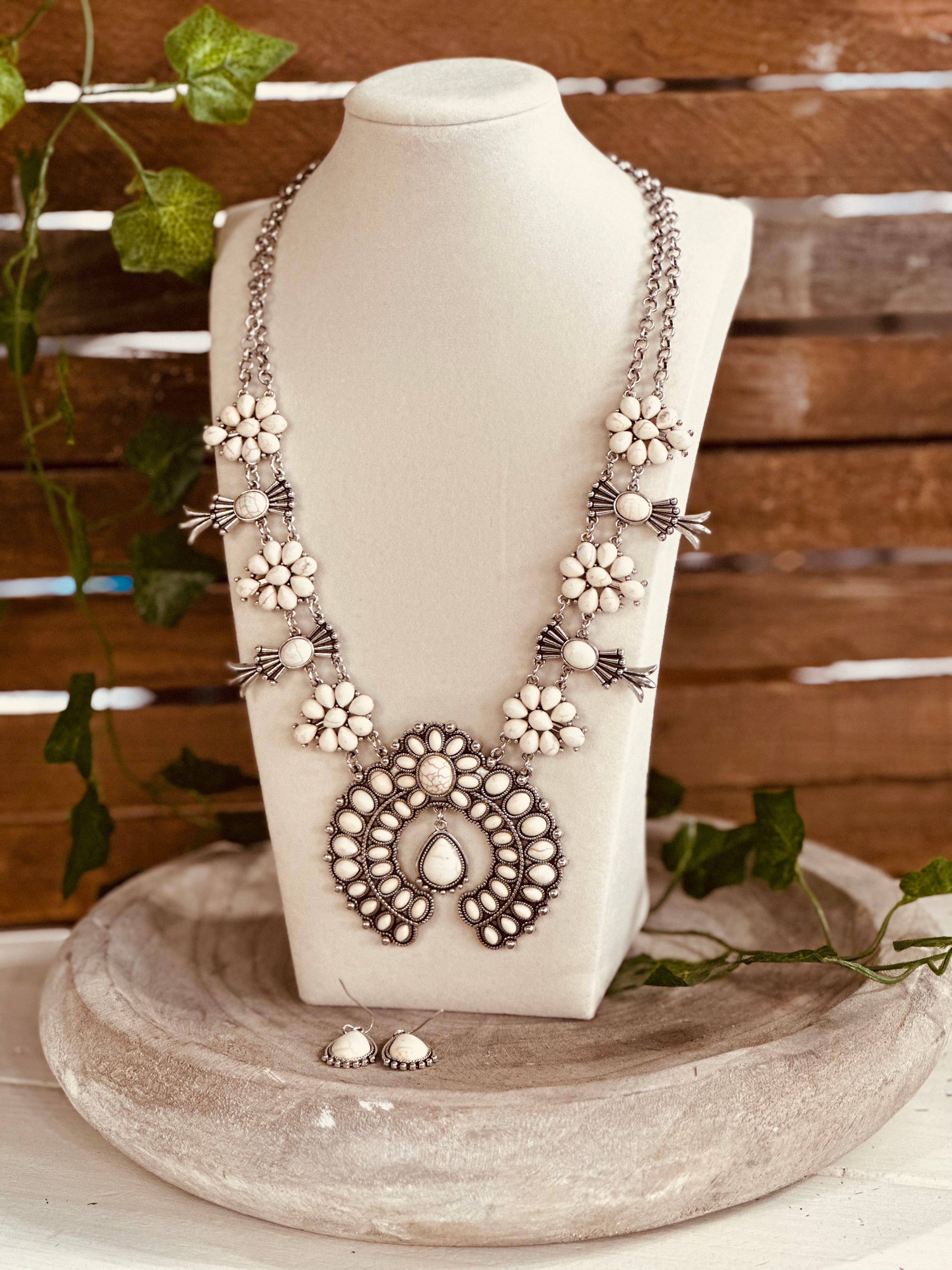 Squash Blossom (Ivory)