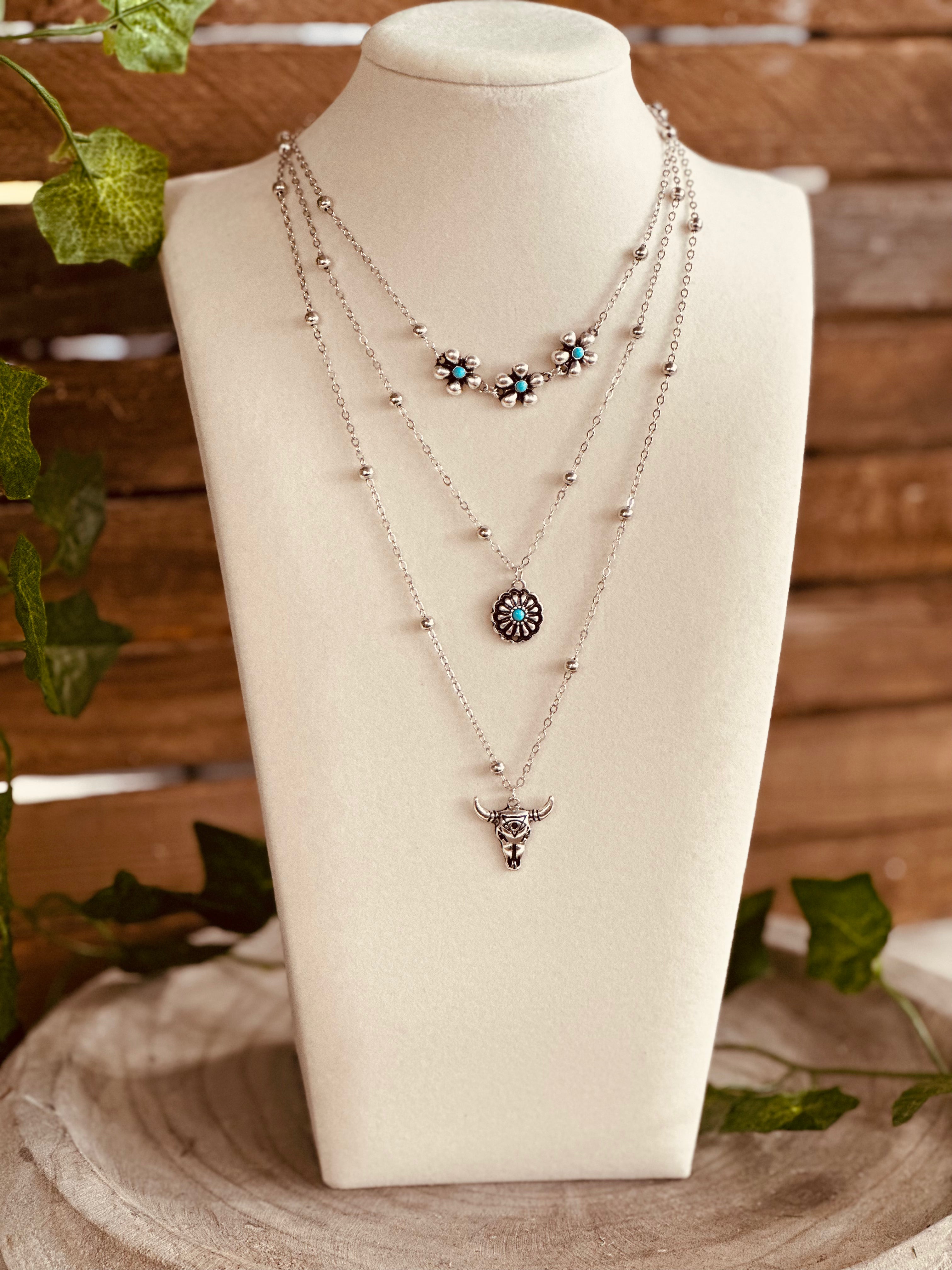 Cowgirl Dreams Necklace Set