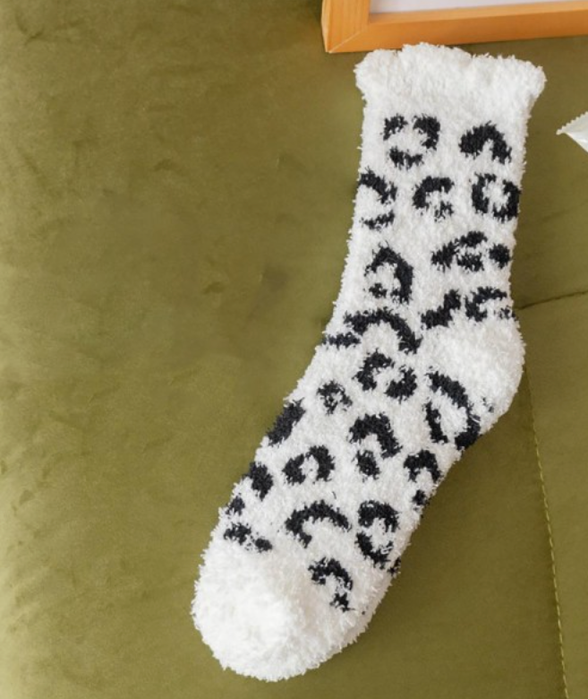 Super Soft Cheetah Print Socks